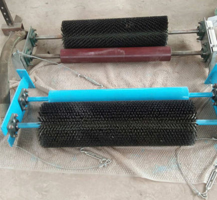 Motor Electric Rotary Nylon Cleaning Roller Brush Belt Cleaner For Conveyor Belt Cleaning Brush